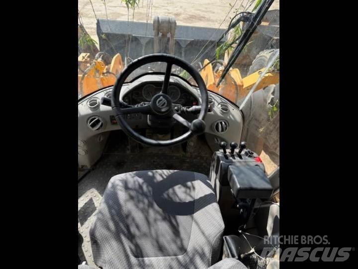 Volvo L70H ホイールローダー・タイヤショベル