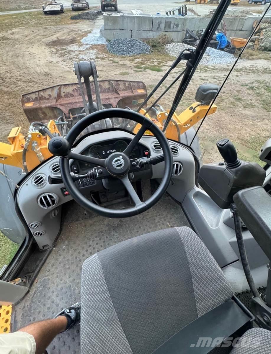 Volvo L70H ホイールローダー・タイヤショベル