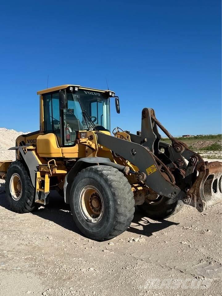 Volvo L90F ホイールローダー・タイヤショベル