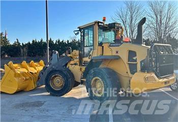 Volvo L90G ホイールローダー・タイヤショベル