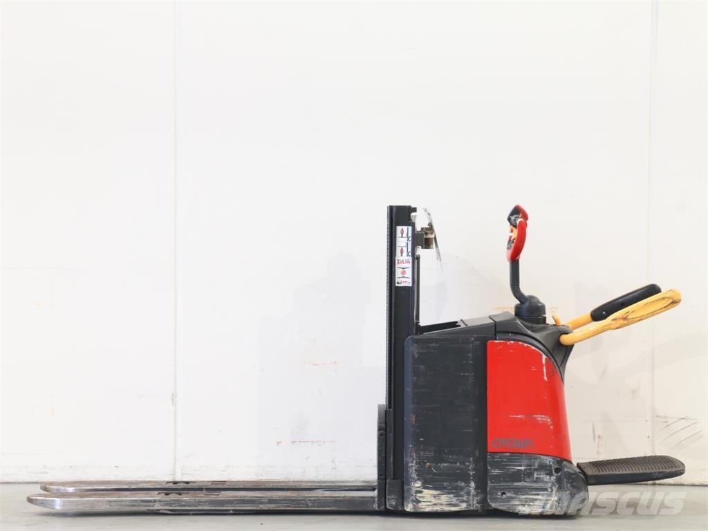 Crown DT3040-2,0-TL ウォーキンフォークリフト