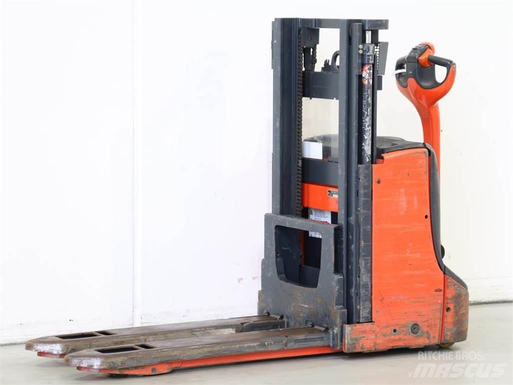 Linde D06/1160 ウォーキンフォークリフト