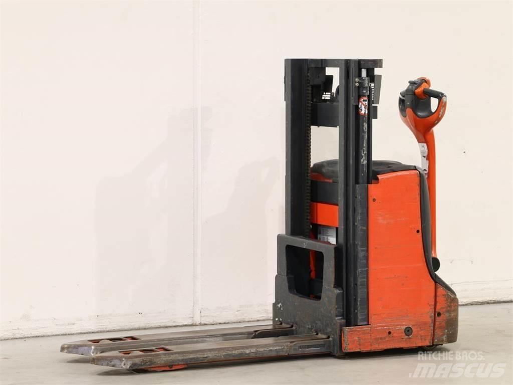 Linde D06/1160 ウォーキンフォークリフト