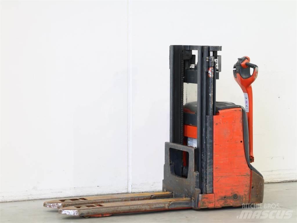 Linde D06/1160-00 ウォーキンフォークリフト