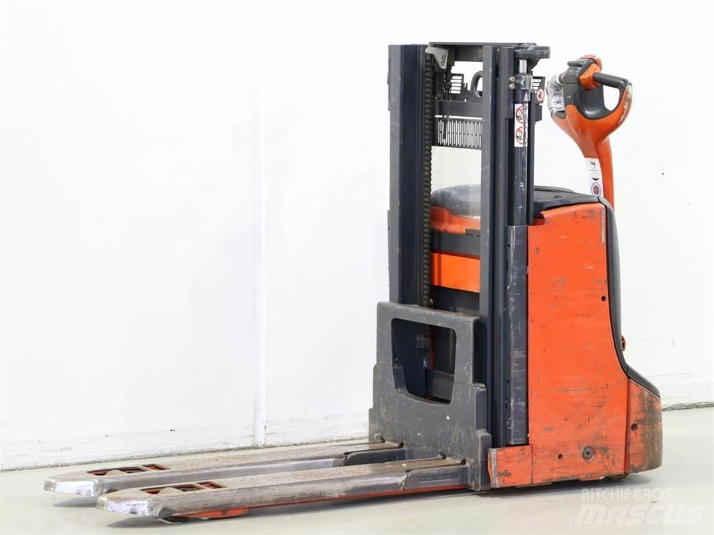 Linde D06/1160-00 ウォーキンフォークリフト