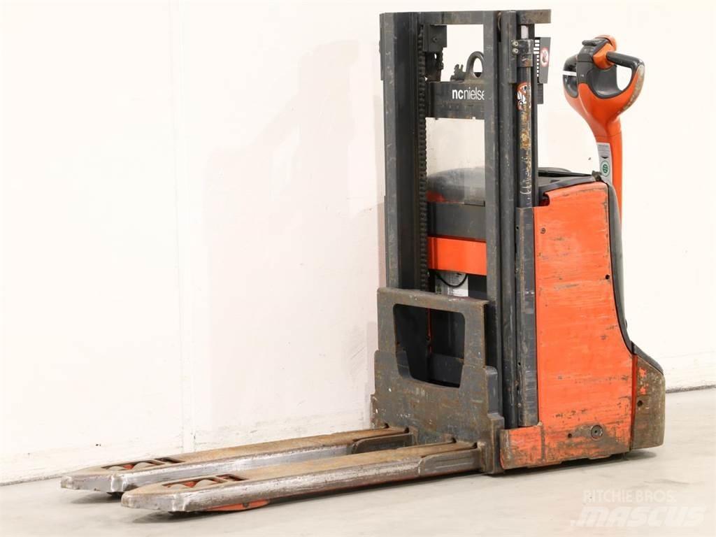 Linde D08/1160-00 ウォーキンフォークリフト