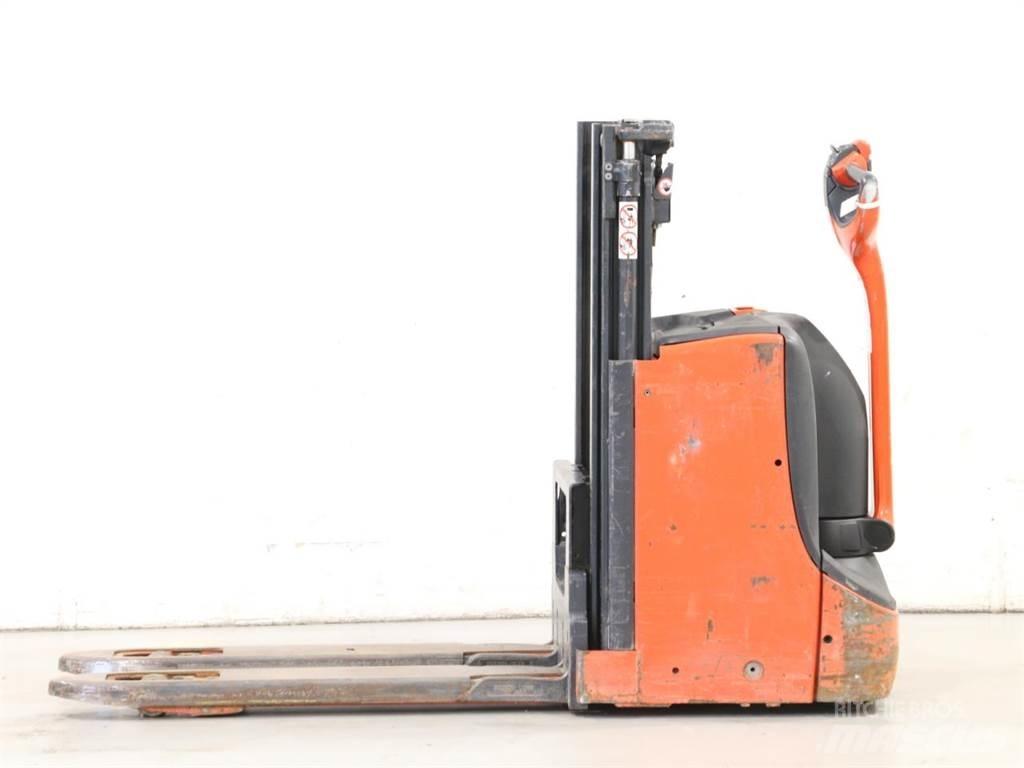 Linde D08/1160-00 ウォーキンフォークリフト