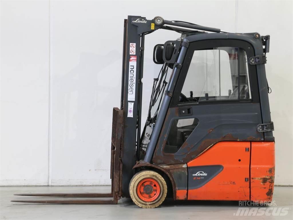 Linde E14/386-02 EVO バッテリーフォークリフト