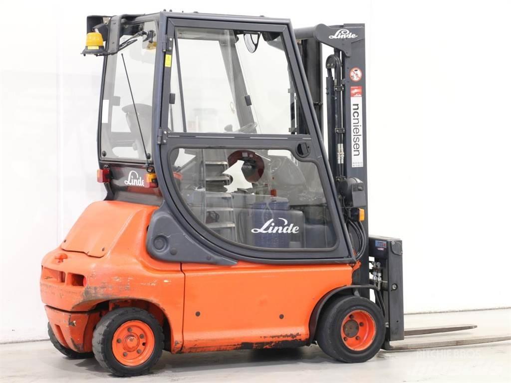 Linde E20P/335-02 バッテリーフォークリフト