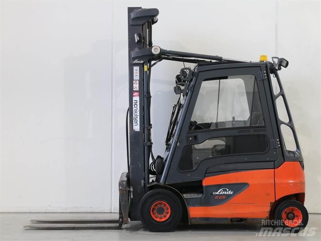 Linde E25/387-01 バッテリーフォークリフト