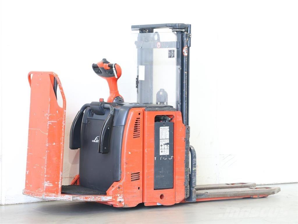 Linde L12LAP/133 ウォーキンフォークリフト