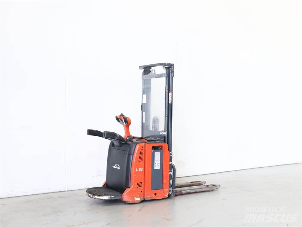 Linde L12LAP/133 ウォーキンフォークリフト