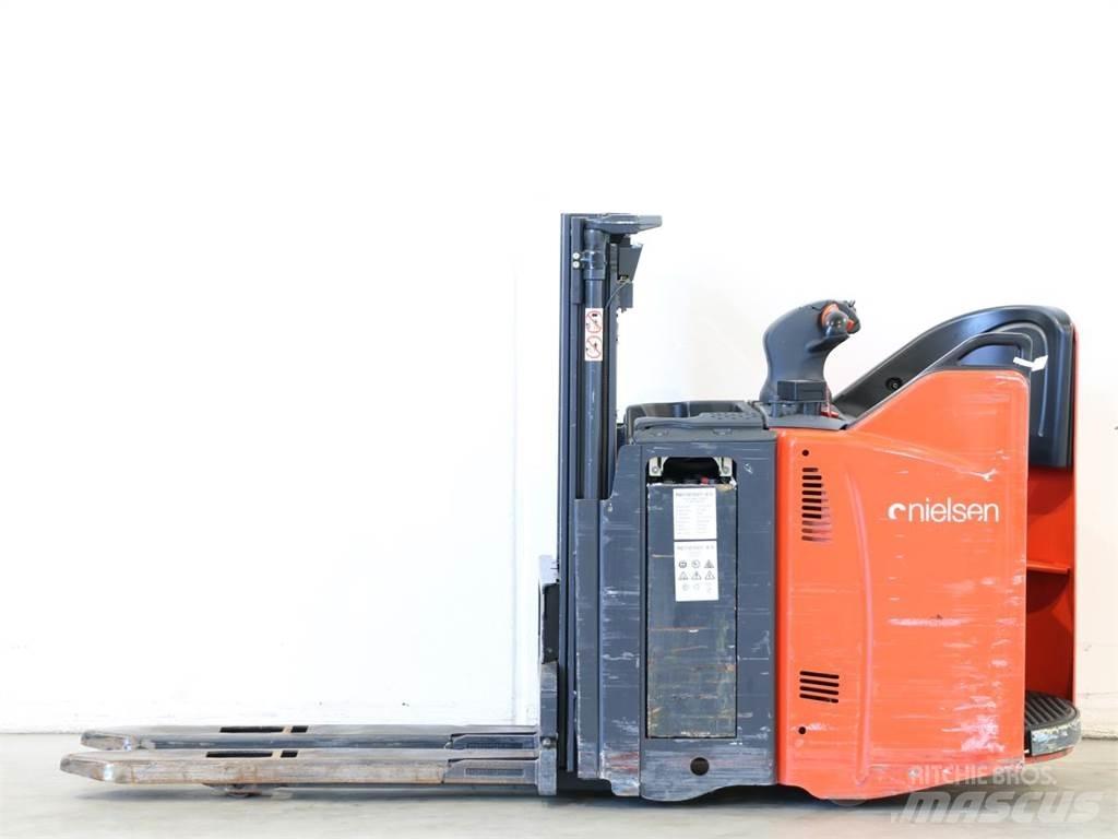 Linde L12SP/133-00 ウォーキンフォークリフト