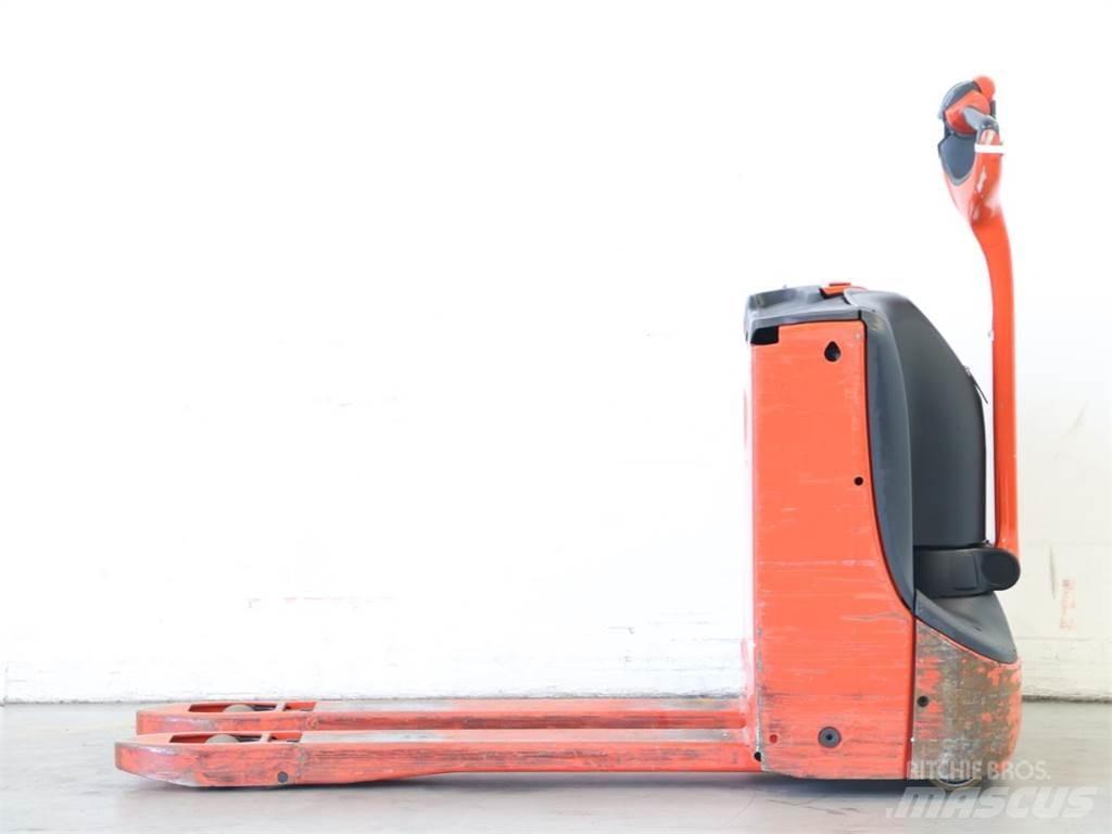 Linde T16/1152 ウォーキンフォークリフト