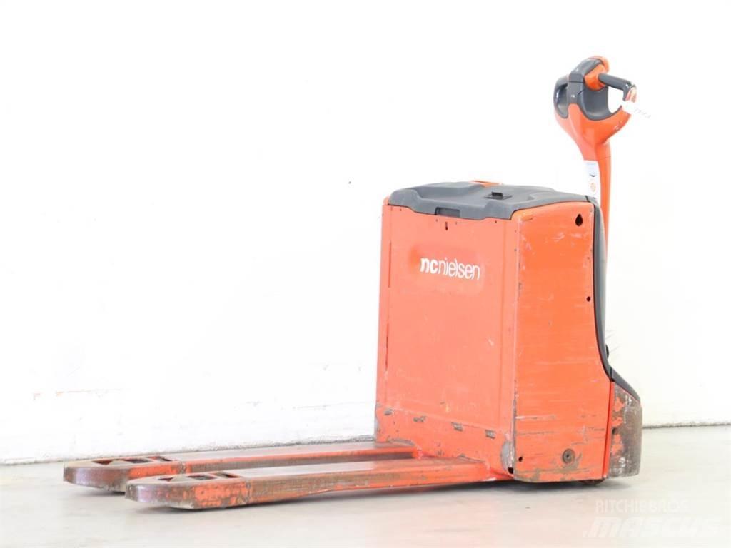 Linde T16/1152-00 ウォーキンフォークリフト