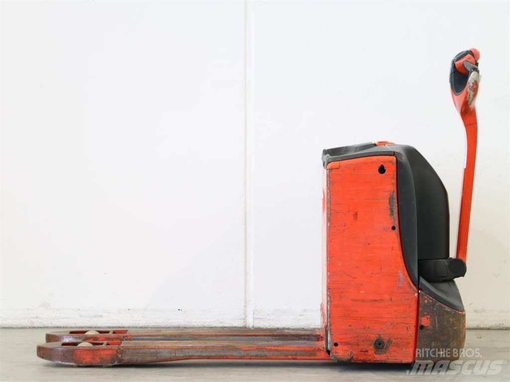 Linde T16/1152-00 ウォーキンフォークリフト