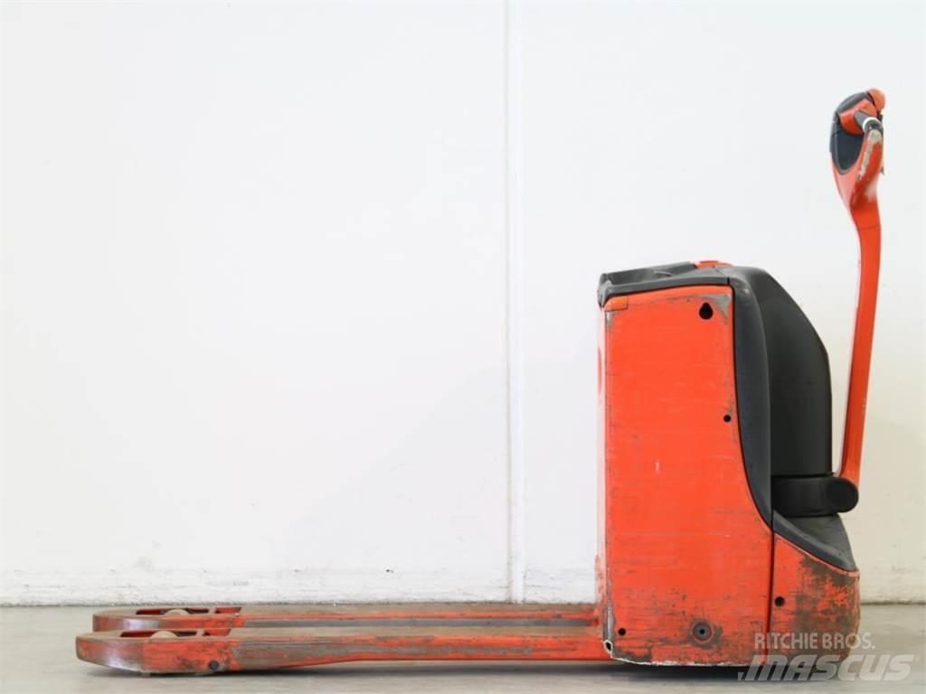 Linde T16/1152-00 ウォーキンフォークリフト