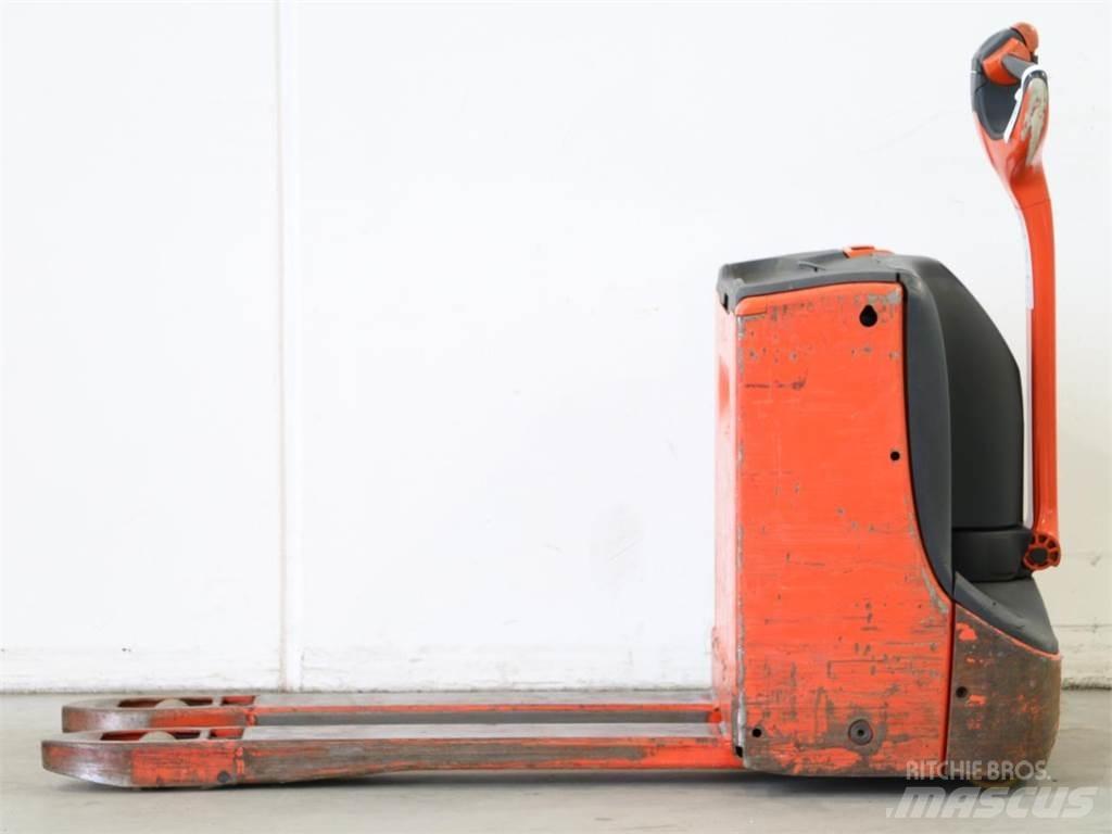 Linde T16/1152-00 ウォーキンフォークリフト