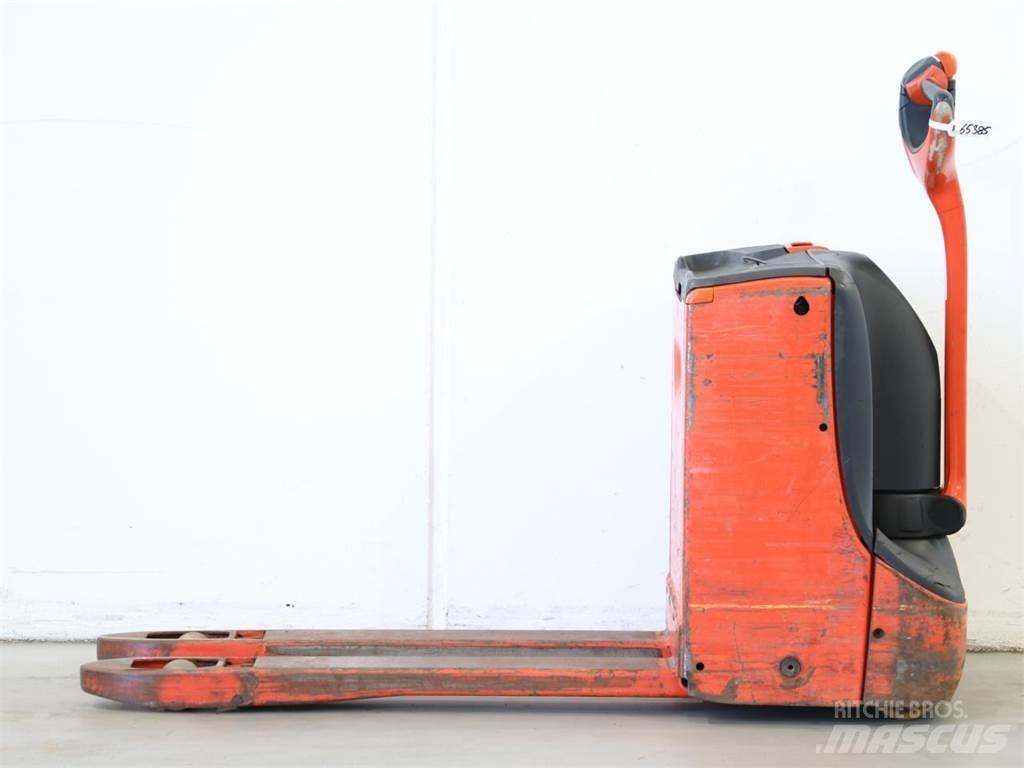Linde T16/1152-00 ウォーキンフォークリフト