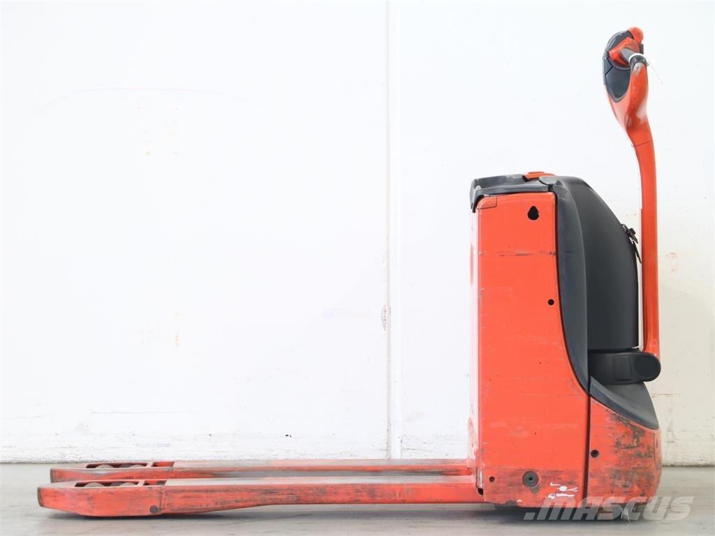 Linde T16/1152-00 ウォーキンフォークリフト