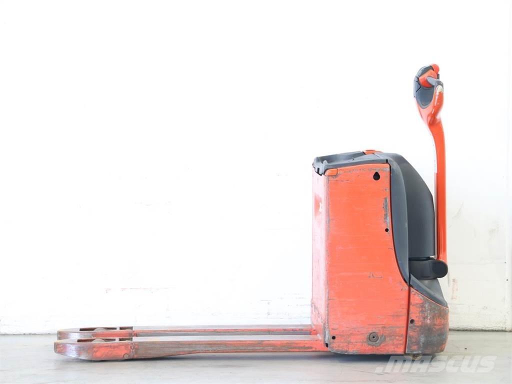 Linde T16/1152-00 ウォーキンフォークリフト