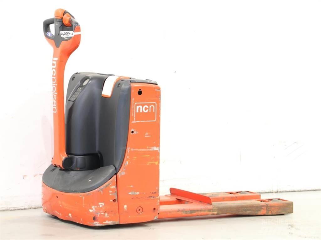 Linde T16/1152-00 ウォーキンフォークリフト