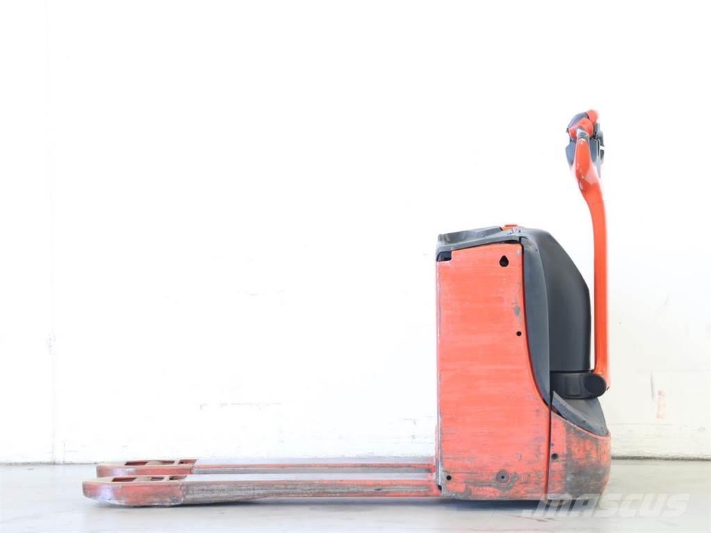 Linde T16/1152-00 ウォーキンフォークリフト