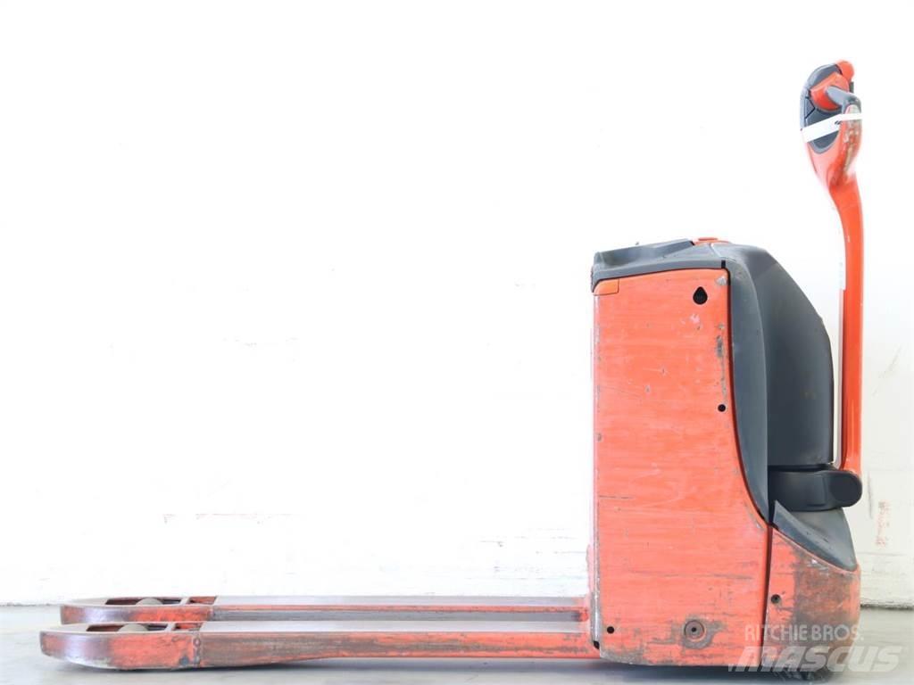 Linde T16/1152-00 ウォーキンフォークリフト