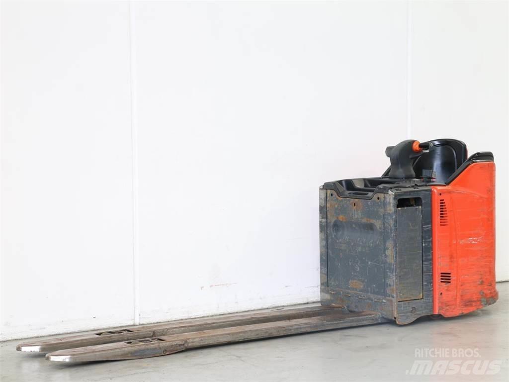 Linde T24SP/131 ウォーキンフォークリフト