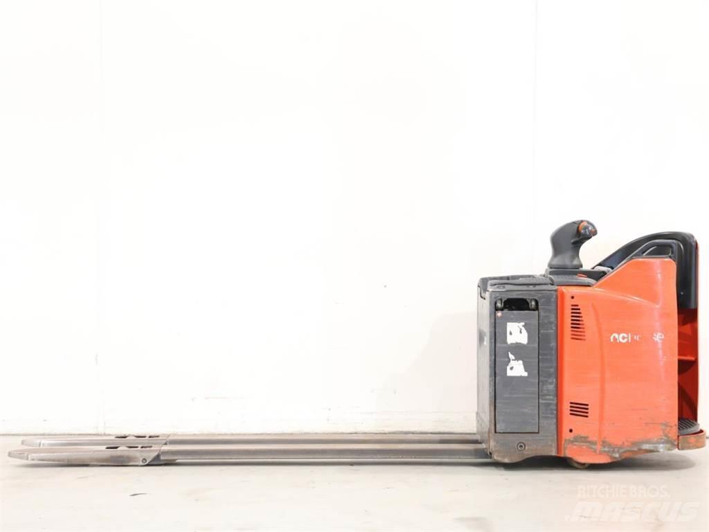 Linde T25SP/131-08 ウォーキンフォークリフト