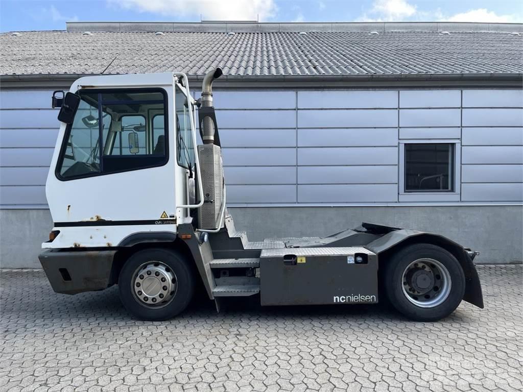 Terberg YT182 4X2 マテリアルハンドリング-その他