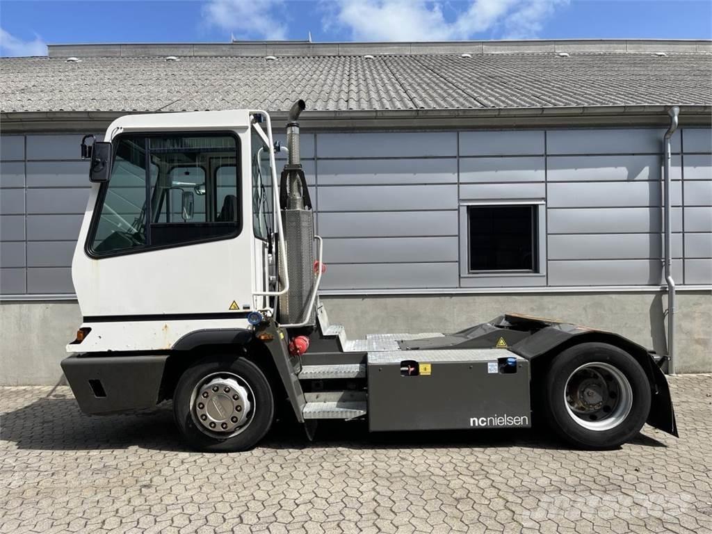 Terberg YT222 4X2 マテリアルハンドリング-その他