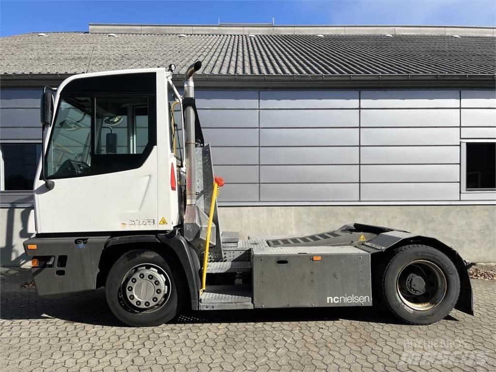 Terberg YT223 4x2 マテリアルハンドリング-その他