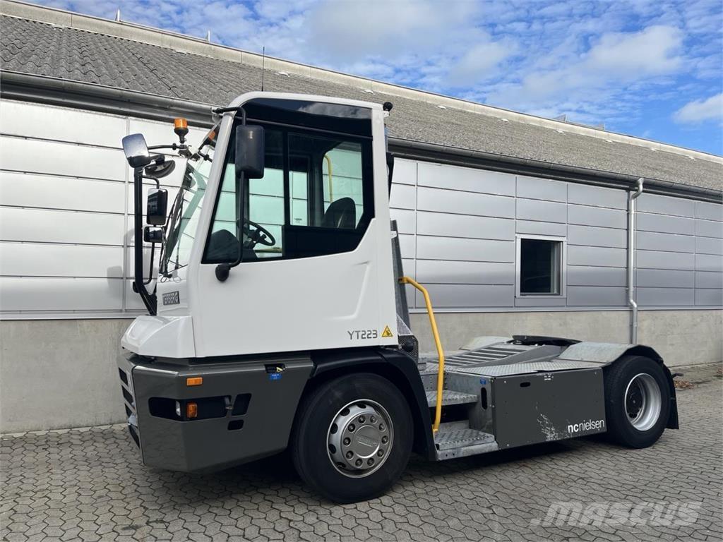 Terberg YT223 4x2 マテリアルハンドリング-その他