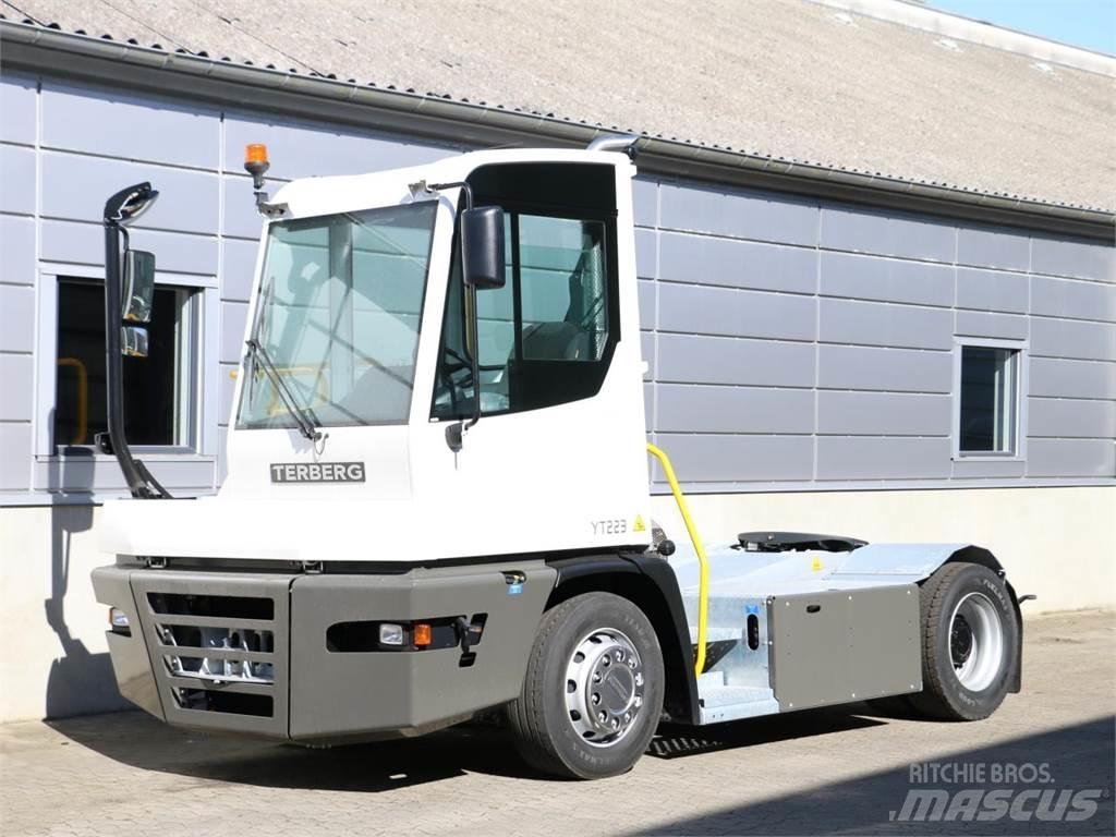 Terberg YT223 4x2 マテリアルハンドリング-その他