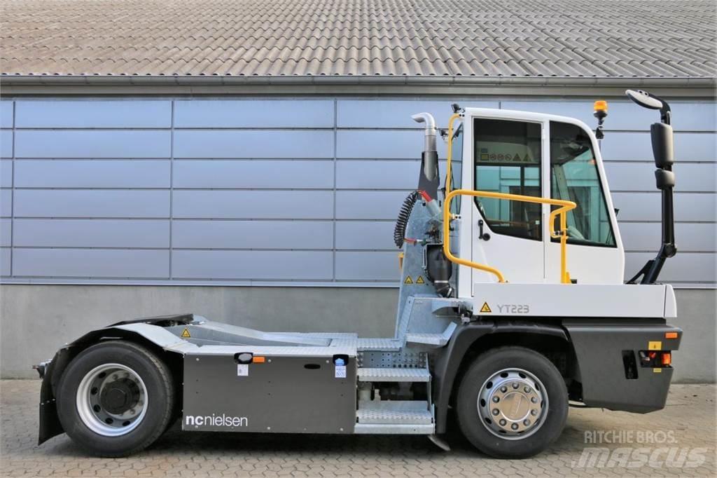 Terberg YT223 4x2 マテリアルハンドリング-その他