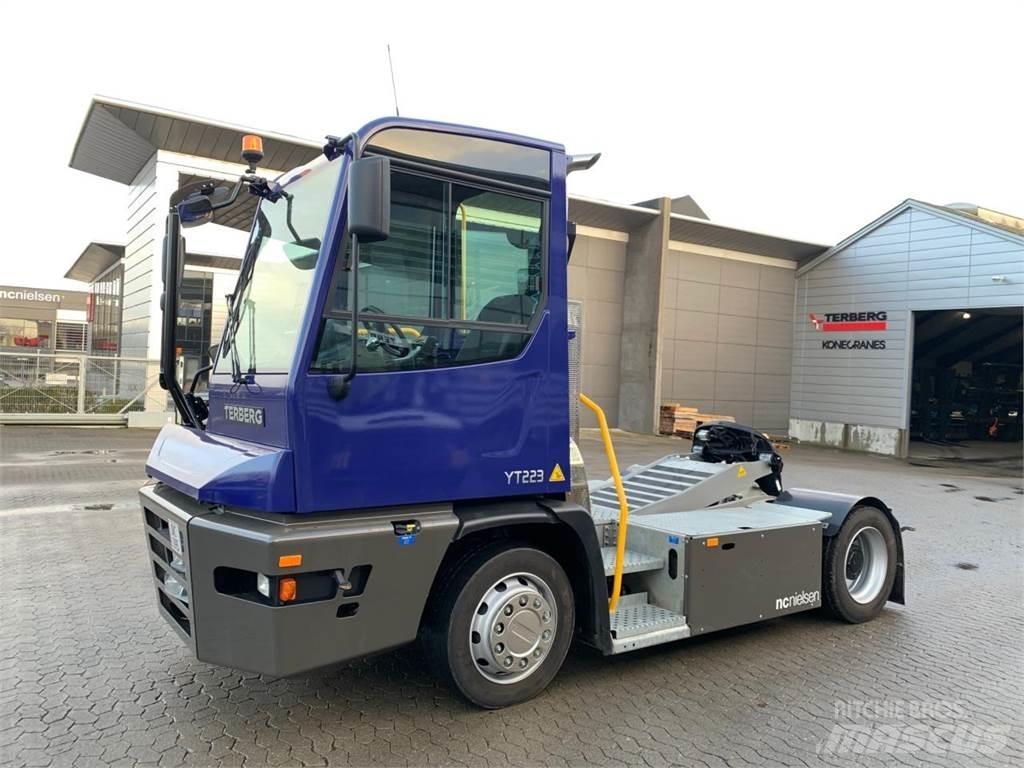 Terberg YT223 4x2 マテリアルハンドリング-その他