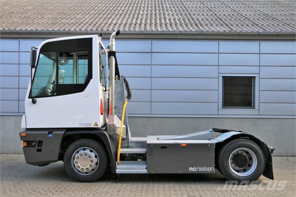 Terberg YT223 4x2 マテリアルハンドリング-その他