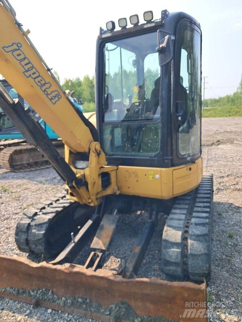 CAT 305 ミニ油圧ショベル 7t以下（ミニユンボ・ミニディガー）