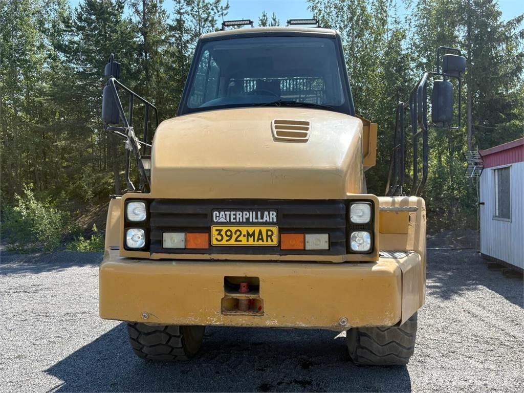 CAT 730 アーティキュレート式ダンプトラック