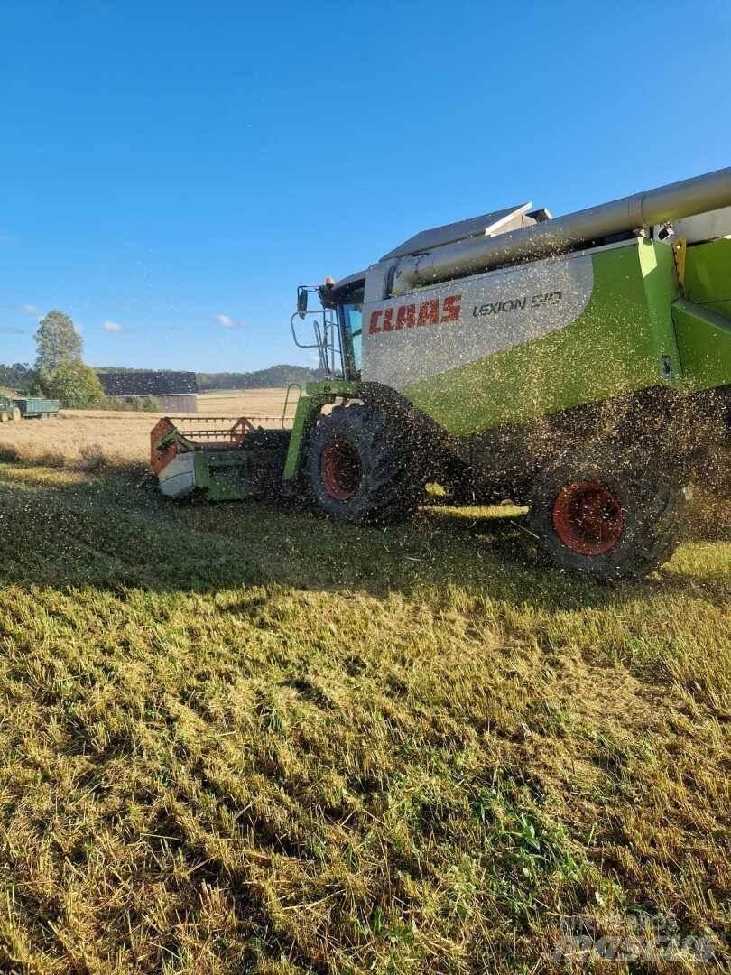 CLAAS LEXION 510 コンバイン