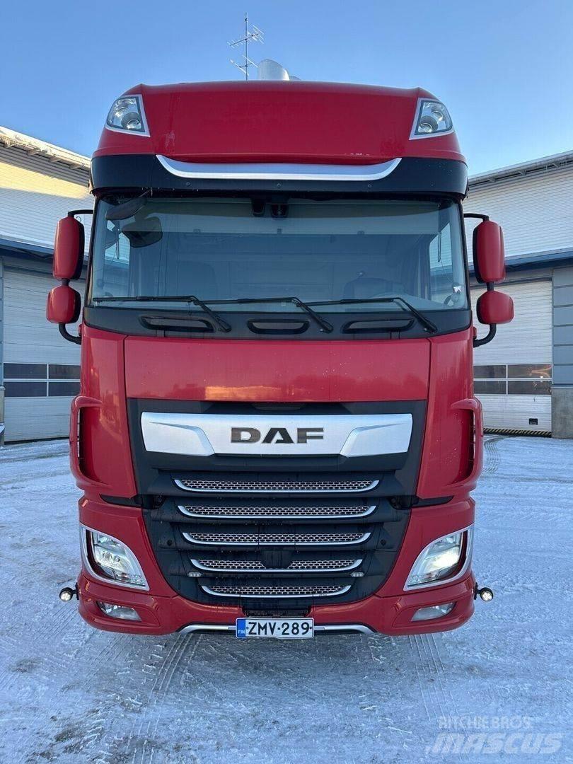 DAF XF 530 6x4 中古トラクターヘッド | トレーラーヘッド