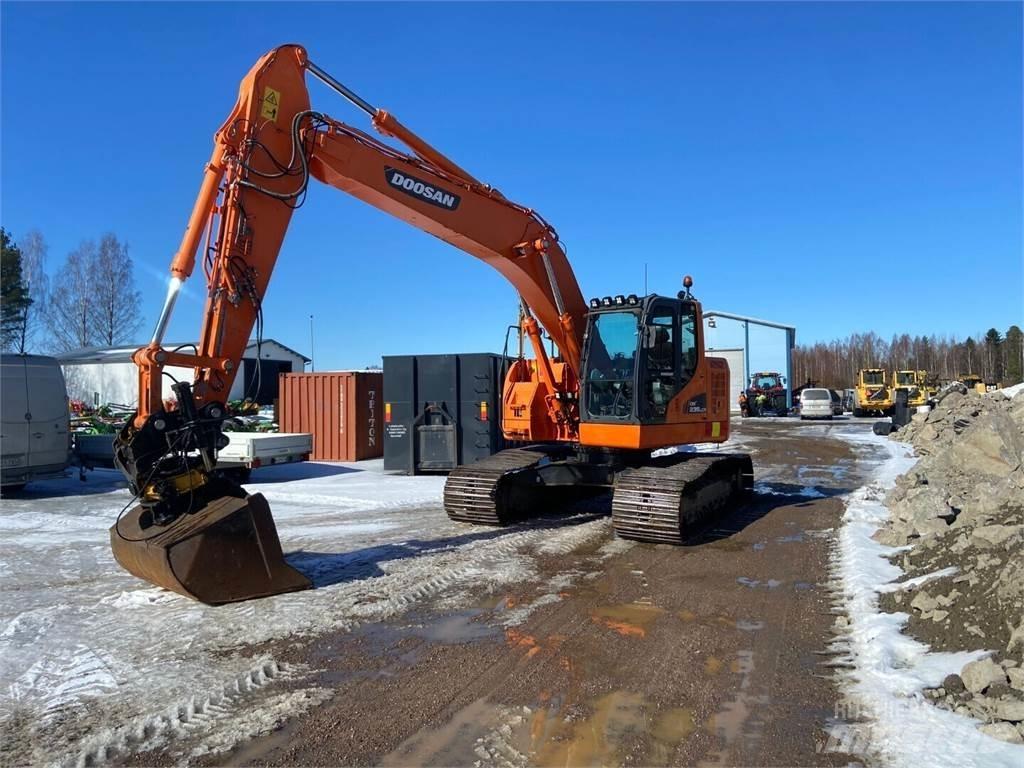 Doosan DX 235 LCR 大型油圧ショベル12t以上（パワーショベル・ユンボ）