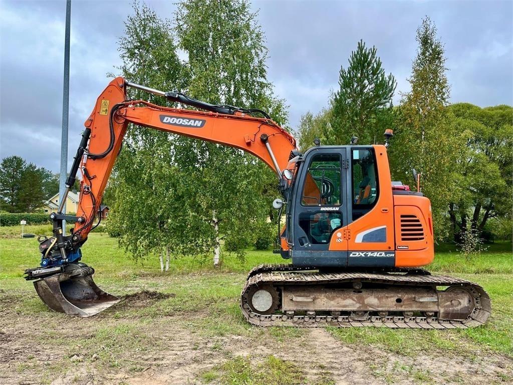 Doosan DX140LC 大型油圧ショベル12t以上（パワーショベル・ユンボ）
