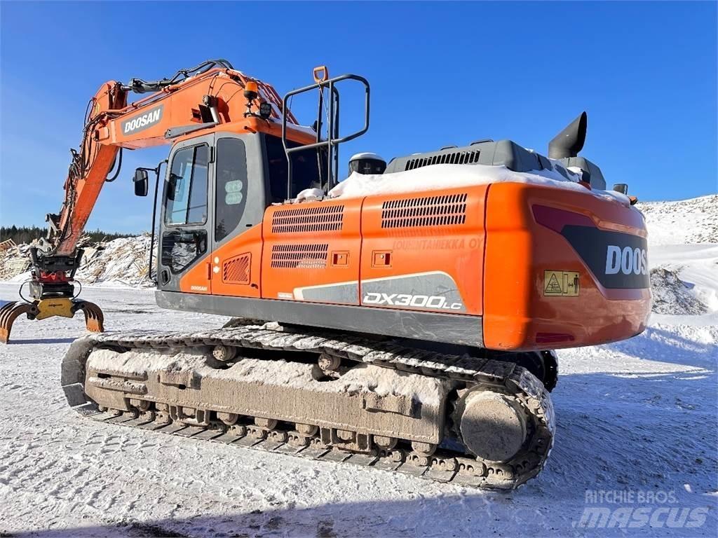 Doosan DX300 LC-5 大型油圧ショベル12t以上（パワーショベル・ユンボ）