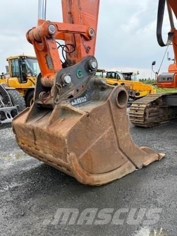 Doosan DX480LC 大型油圧ショベル12t以上（パワーショベル・ユンボ）