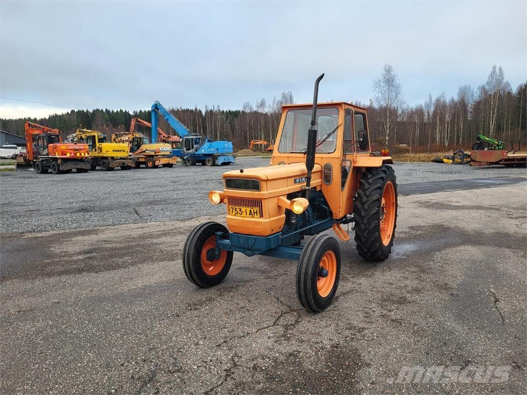 Fiat 750 トラクター