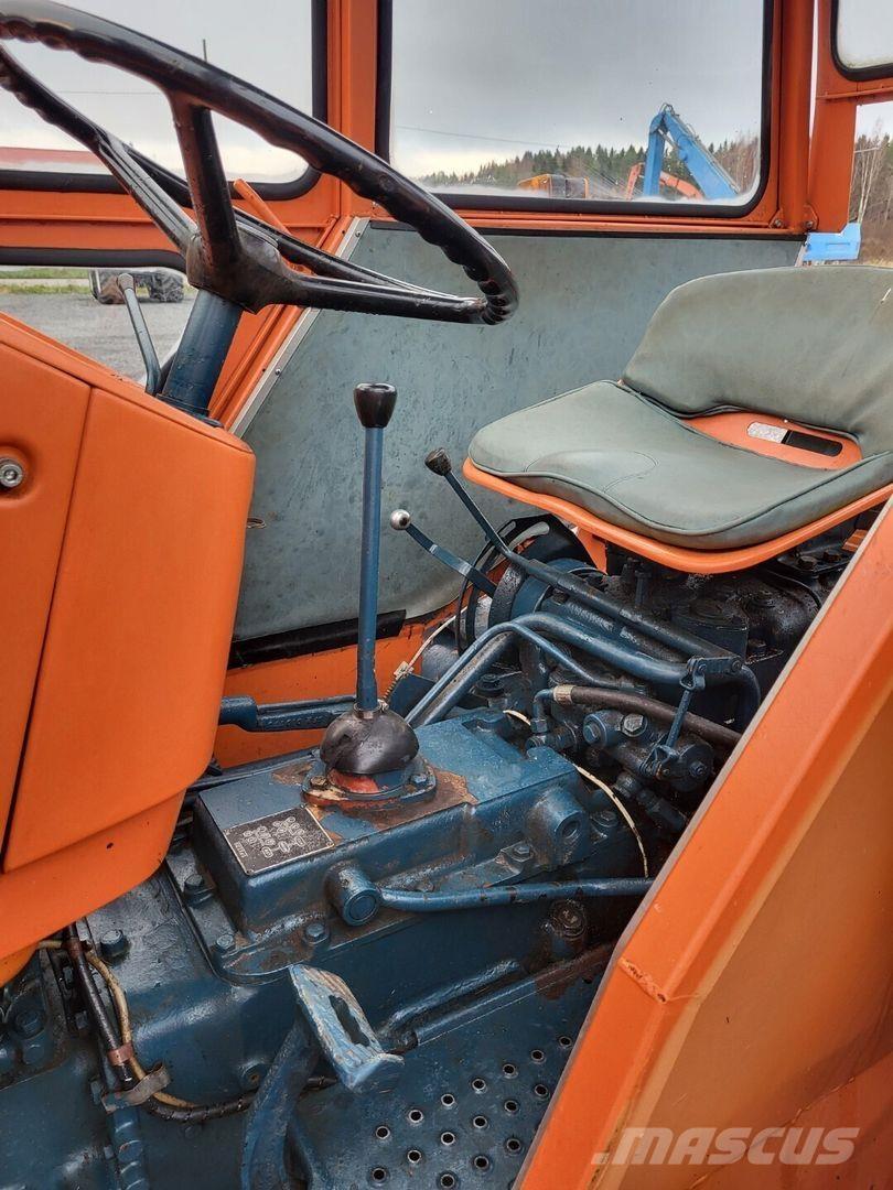 Fiat 750 トラクター