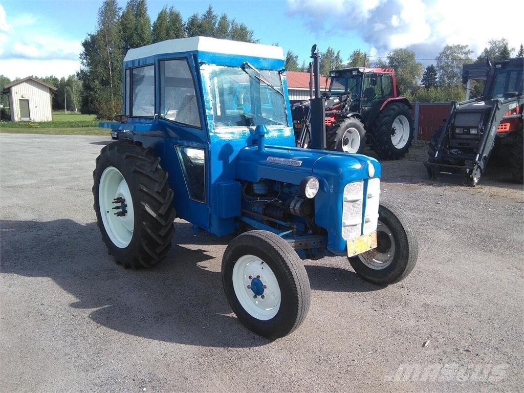 Fordson Dexta トラクター