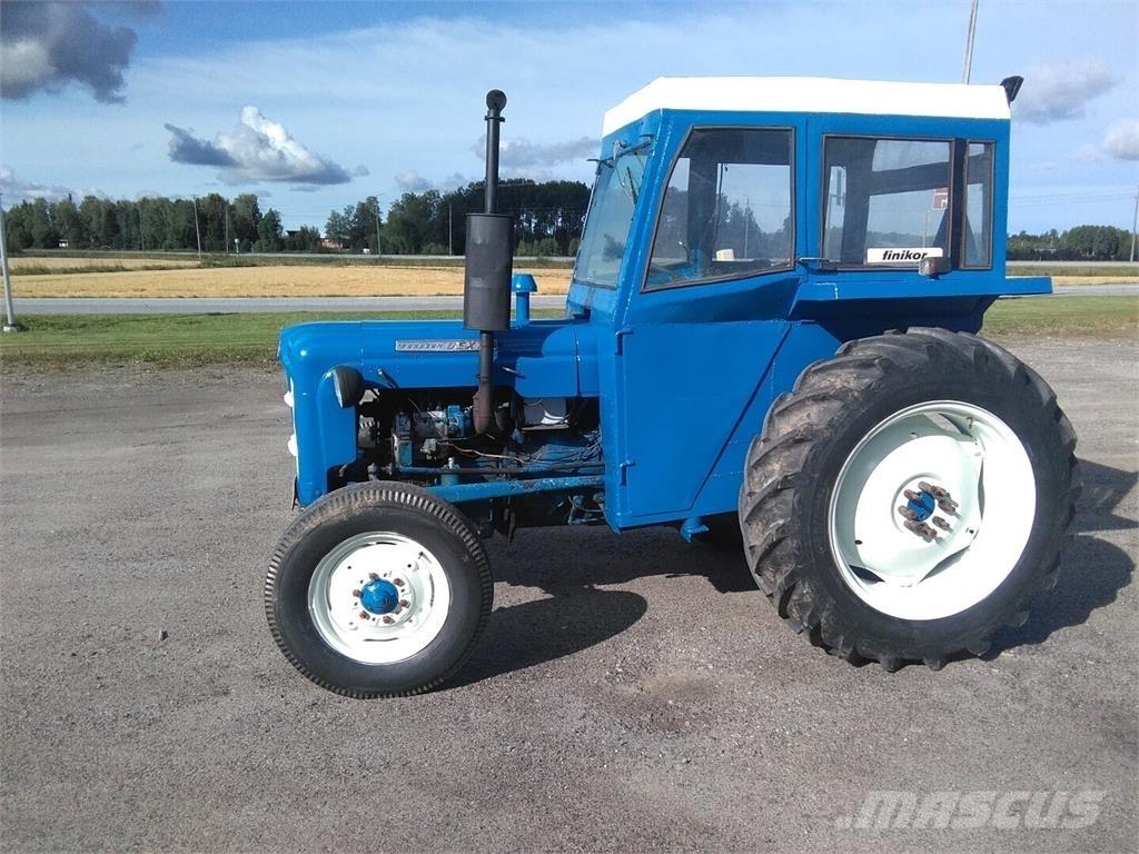 Fordson Dexta トラクター